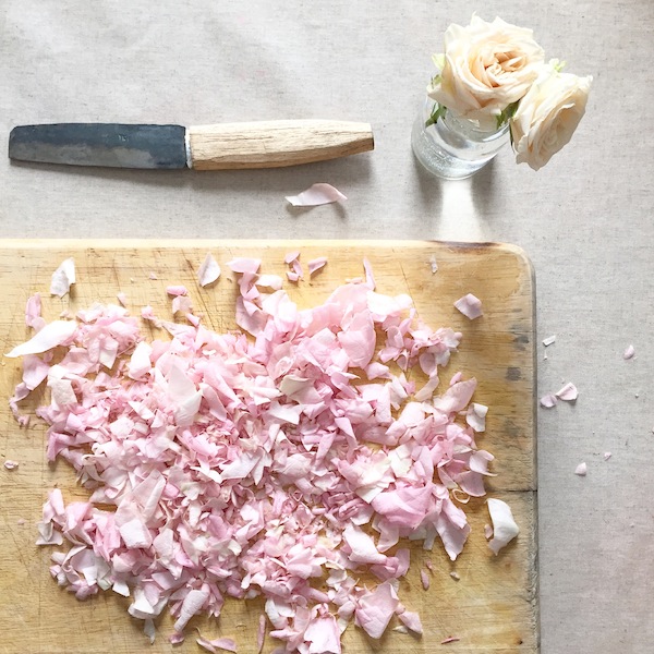 THE INDIGO CREW Creative living with kids ROSE PETAL PERFUME