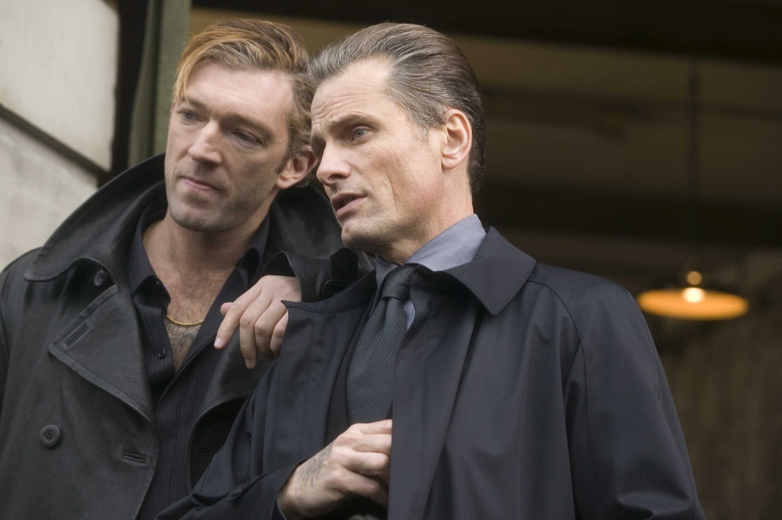 http://3.bp.blogspot.com/-acXlaiSdERs/T9Ic1bQ27BI/AAAAAAAAB6s/c1dSfg2NKvU/s1600/viggo-mortensen-and-eastern-promises-deff0.jpg
