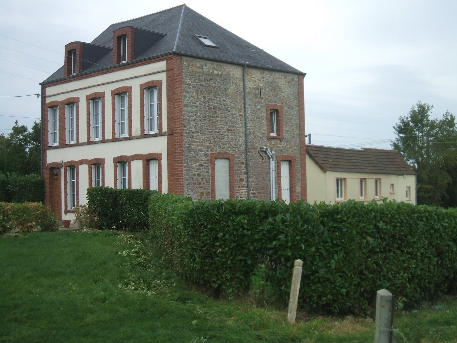 rencontres la haye du puits