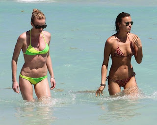 Irina Shayk and Anne V in South Beach,Miami, Florida Irina Shayk, Anne V, Irina Shayk and Anne V, South Beach, Miami, Florida, Miami Beach, Miami Beach hotels, Miami luxury Hotels, Travel in Miami, Travel to Miami luxury hotel, Travel to Miami tour