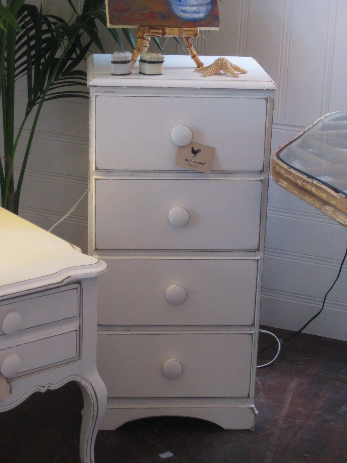 Tall Thin Dresser