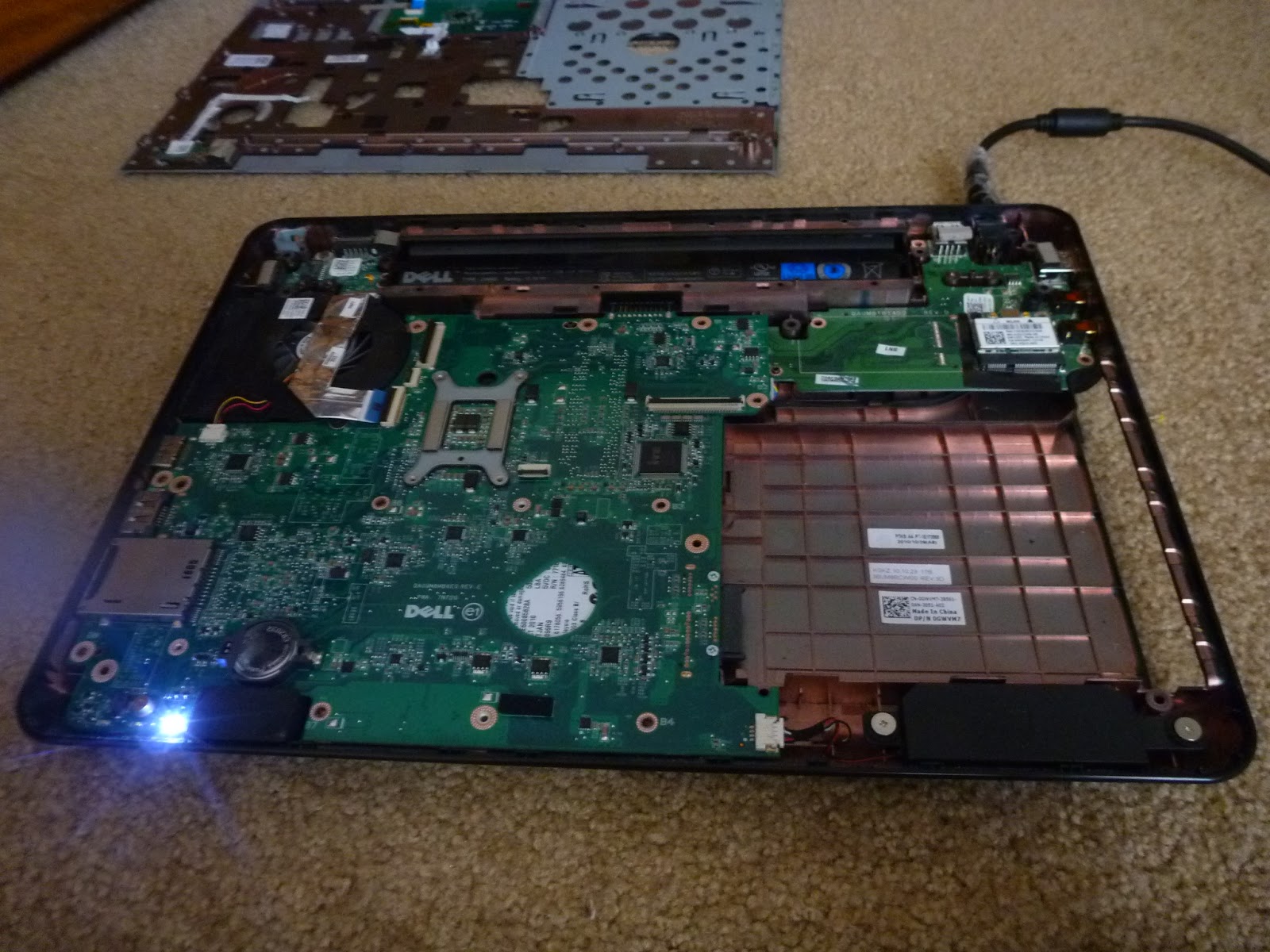 Toshiba Laptop Battery Plugged In But Not Charging