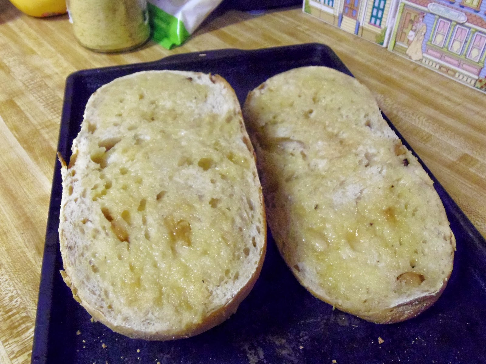 Glo's Kitchen Garlicky Garlic Bread