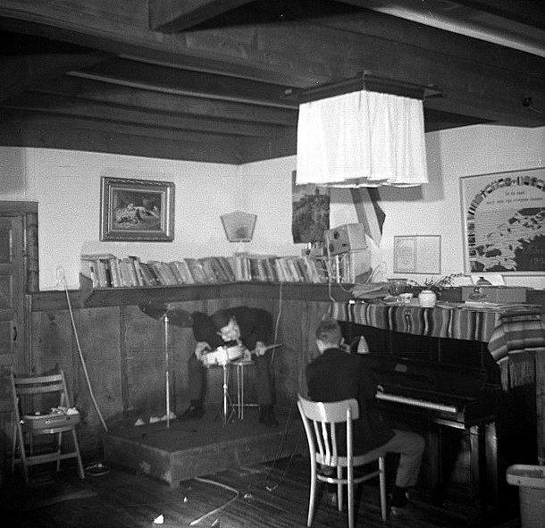 Werkweek in Clubhuis Ingeborg in Oud-Leusden in april 1964