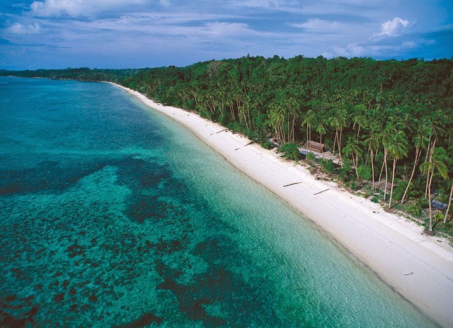 Papua Nggak Cuma Punya Raja Ampat. Tengok Nih 6 Spot Wisata Keren yang Layak Masuk Daftar Liburan Akhir Tahunmu