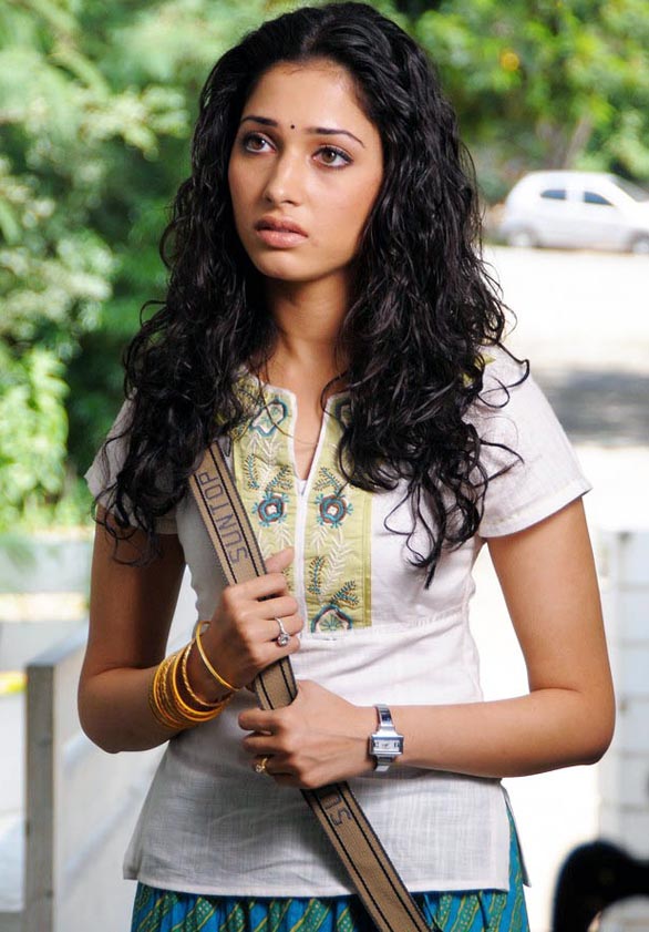 Tamanna Bhatia Height