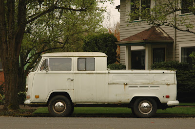 1968-Volkswagen-VW-Transporter-Double-Cab-Pickup-Truck.