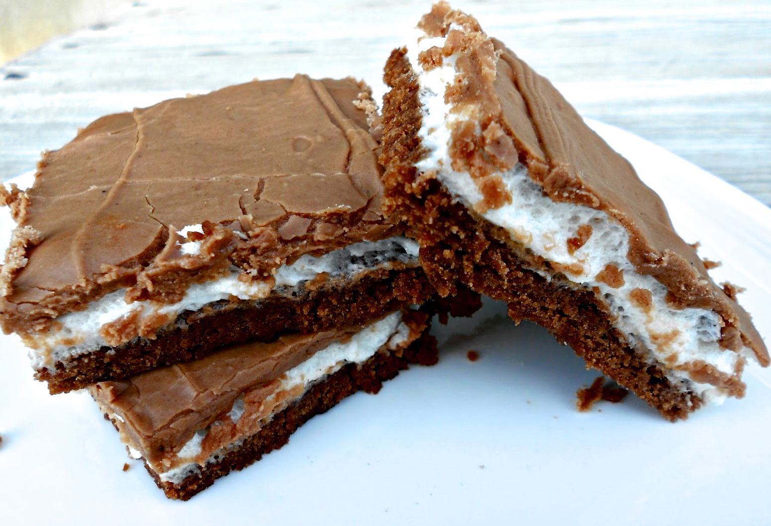 Readable Eatables {Marshmallow Brownies with Frosting}