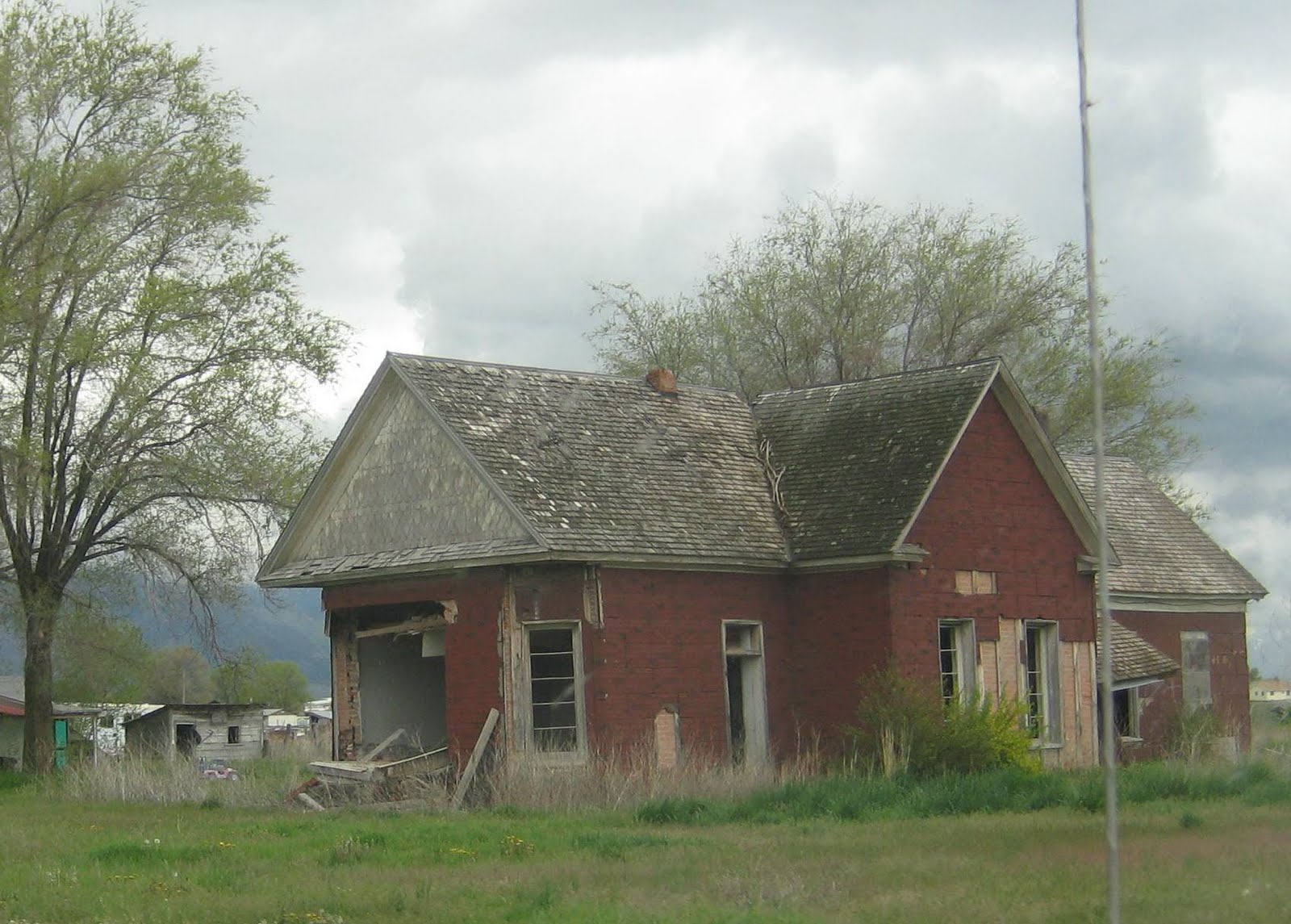 Shell's Photo Album Out and About in Garland Utah