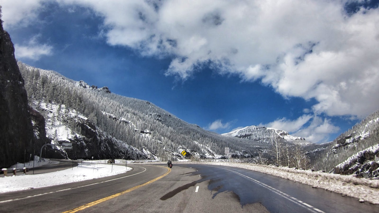 Wolf Creek Pass Weather Cam