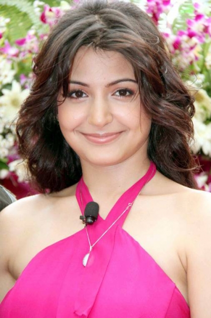 The 10 Hottest Photos of Anushka Sharma, Anushka Sharma bikini photos, Anushka Sharma sexy photos, anushka sharma sexy wallpapers, bollywood anushka sharma hot photos, anushka sharma sex photos, anushka sharma bikini latest pictures, anushka sharma big boobs photos, anusha sharma bra photos, anushka sharma big cleavage pictures