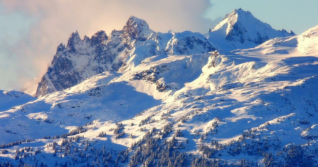 Chasing the Magic Light High Key Light over Sharp Rocks
