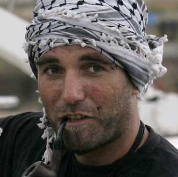 Dedicata a Vittorio Arrigoni la serata del 2 maggio: era un vero cronista