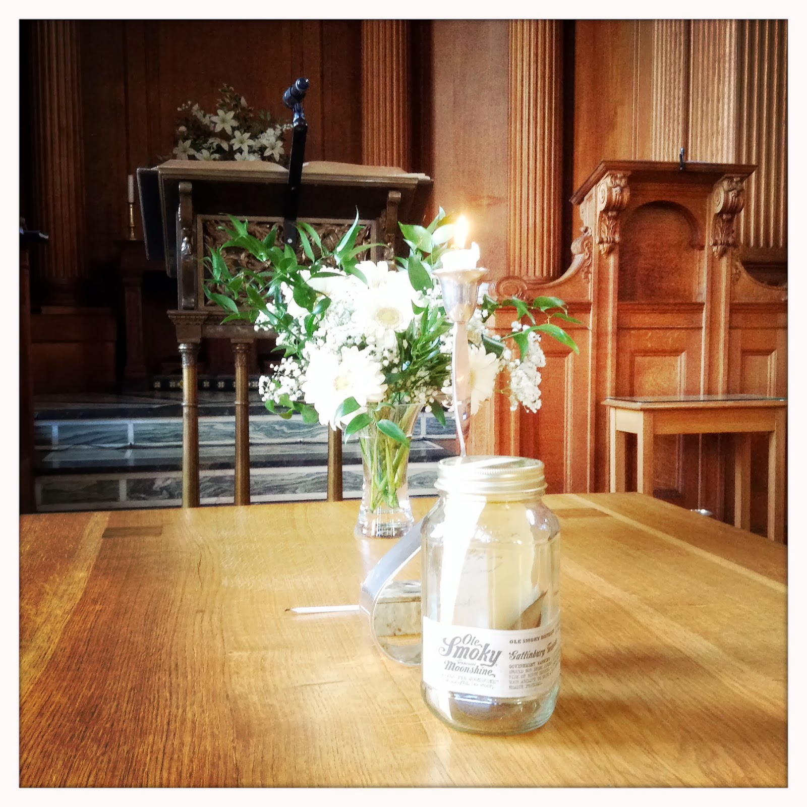 Creating new worlds of meaning Wallace Steven's "Anecdote of a jar"