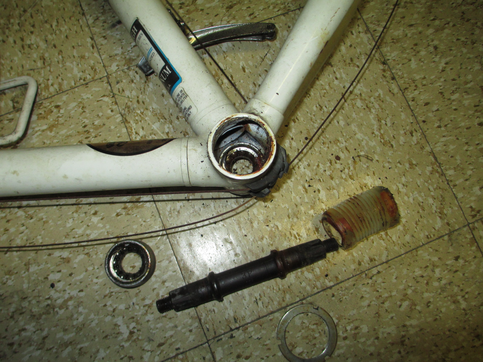 raleigh technium 400