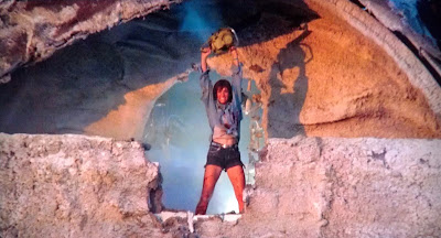 THE DANMAN CAN: The Texas Chainsaw Massacre 2 (1986) ****1/2 [MGM 80s