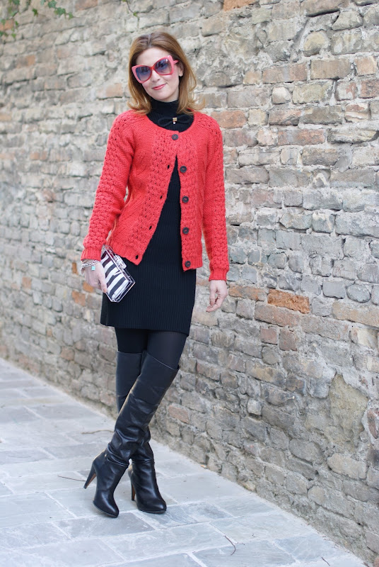 Orange cardigan and...sunglasses ! Fashion and Cookies fashion and