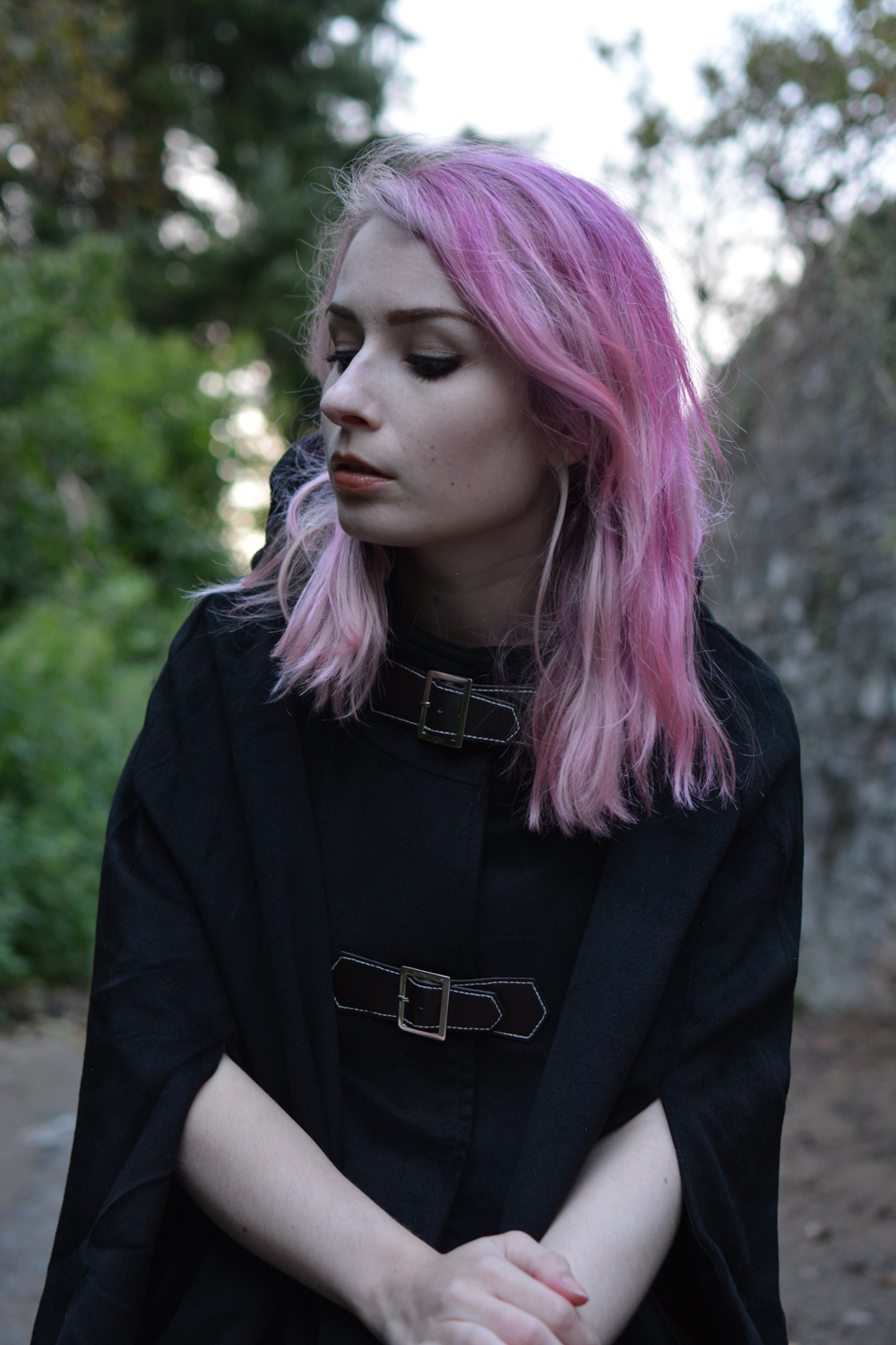 blair waldorf cape coat outfit winter all black look