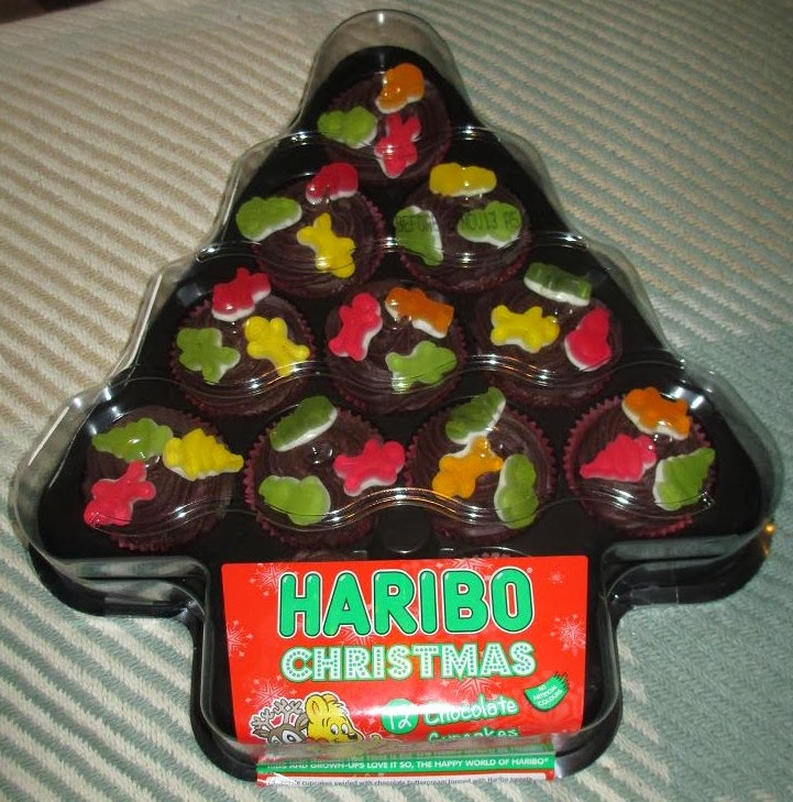 FOODSTUFF FINDS: Haribo Christmas Chocolate Cupcakes and Fairy Cakes