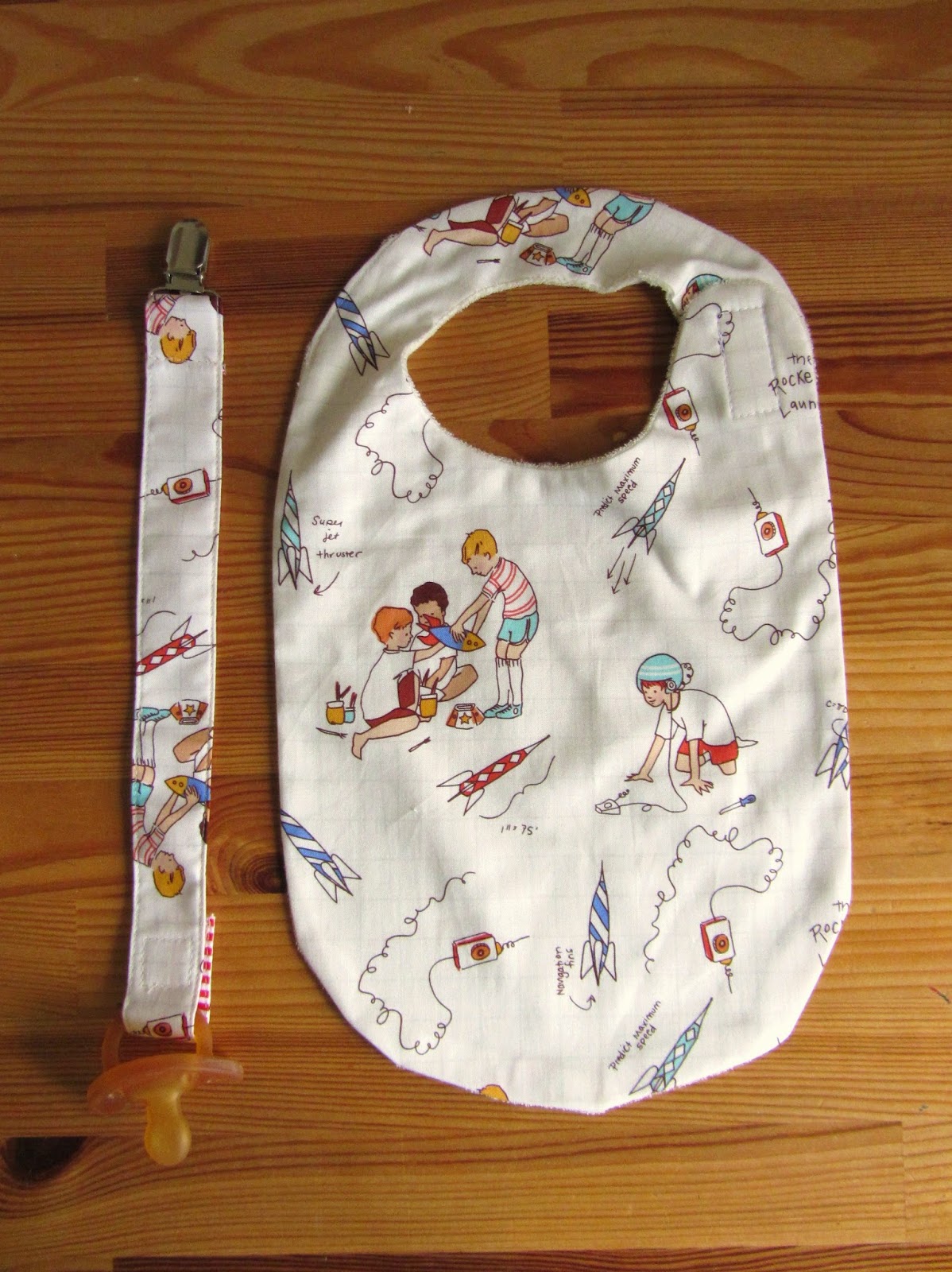 La sciarpa che canta: video tutorial bavaglino per bambine e bambini Applique bambini