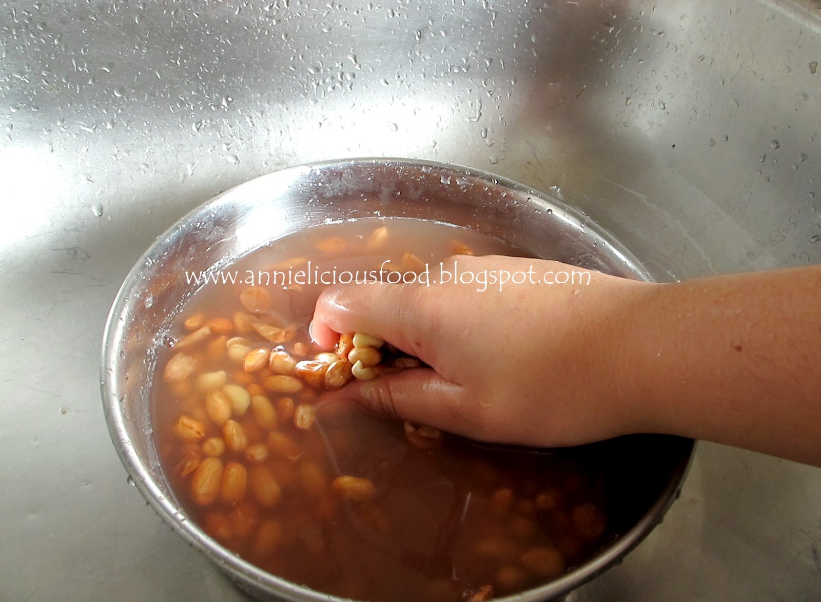 Annielicious Food Chicken Feet Peanut Soup (花生鸡脚汤)