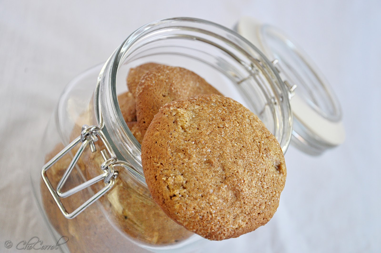 CoLoRes, SaBoRes, oLoRes...CoLoRs, TaSTeS, SmeLLS apple molasses