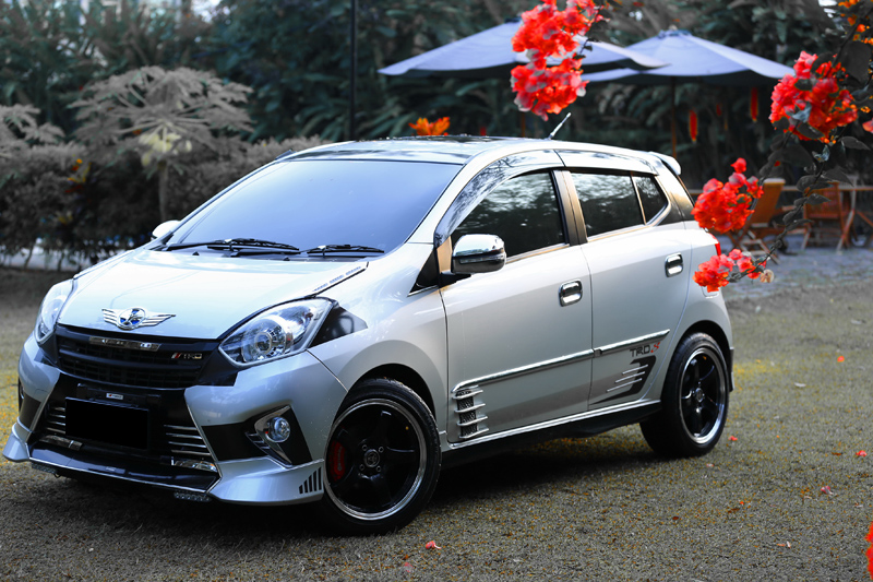 Foto Modifikasi Mobil Toyota Agya Terbaru Foto Modifikasi Mobil Toyota Agya Terbaru