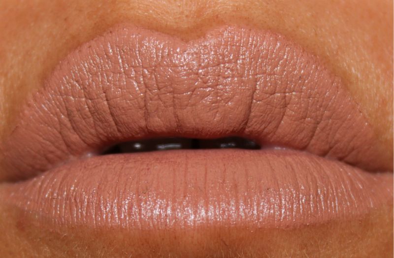 MAC Yash Lipstick Review