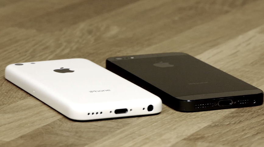 ... used to present the new iPhones, along the iPhone 5S flagship this