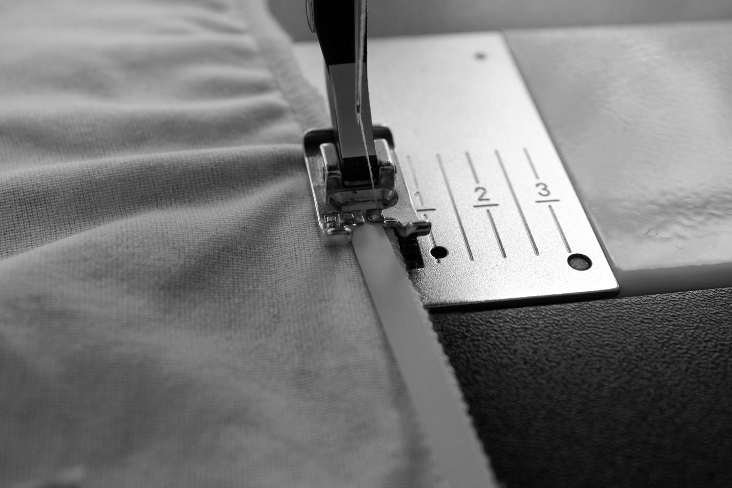 The Makers' Journal HOW TO attach swimwear elastic