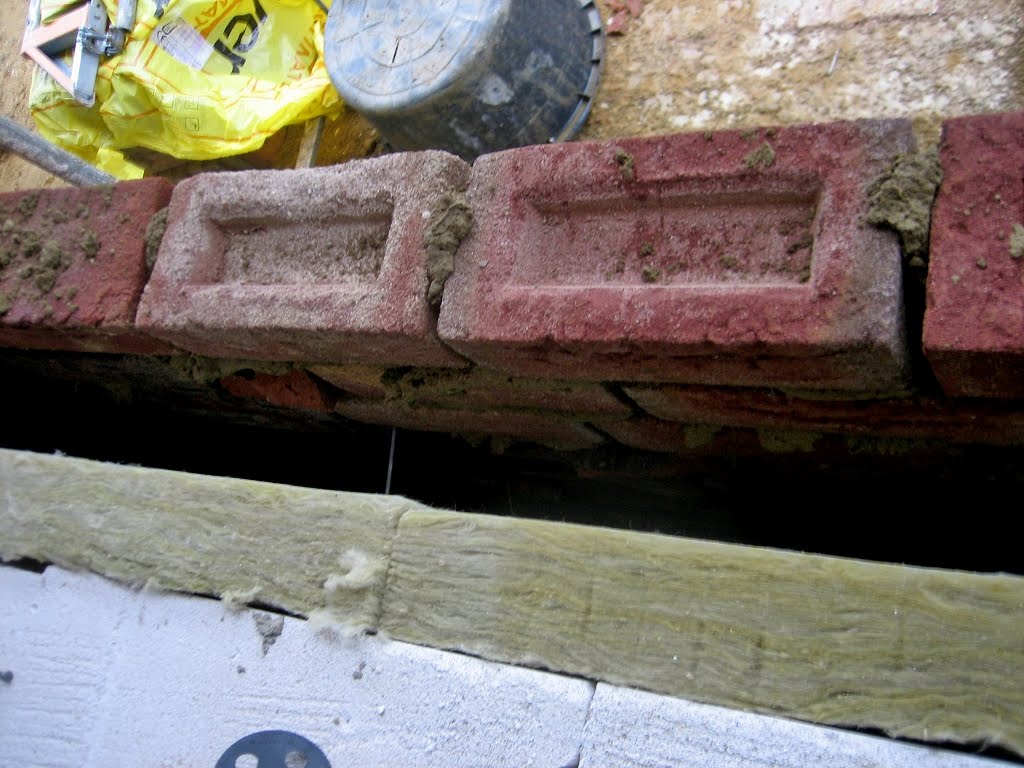 Steinzeithaus Treppe Gegossen Dachziegel Geliefert