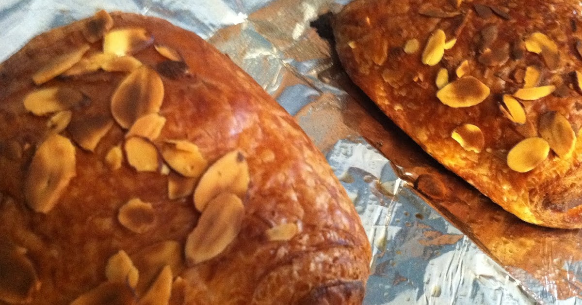 What S Good At Trader Joe S Trader Joe S Almond Croissants