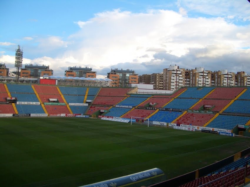 Live Football: Estadio Ciudad de Valencia - Stadium Levante Valencia