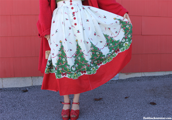 DYING over this outfit!  Christmas novelty skirt for the win!  I love the 1950s style.