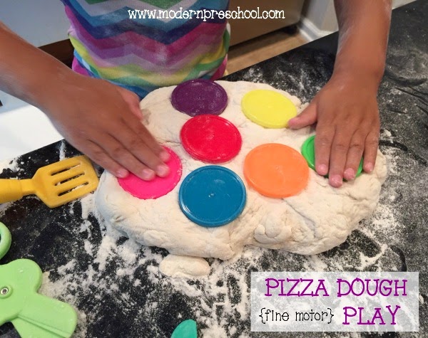 Play-Doh Pizza Oven - Craft for Kids