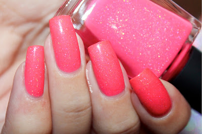 Swatch of the nail polish "Summer Crush" from ILNP