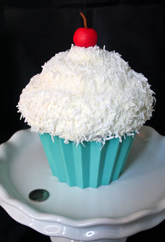 Baby Cakes: Giant Cupcakes