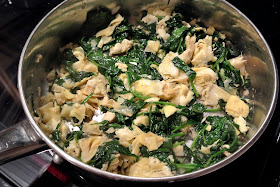 Spinach and Artichoke Pasta Like so Pretty Spinach and Artichoke Pasta - www.likesopretty.com