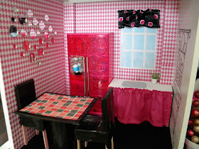 DIY Barbie House by Over The Apple Tree