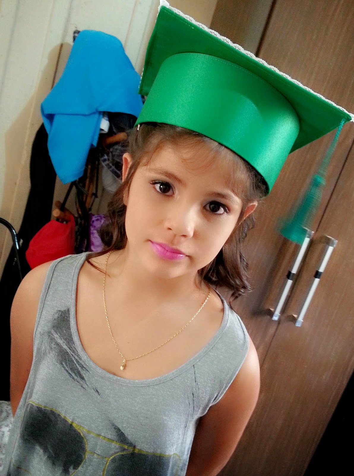 Daniela Neves: Maquiagem e Penteado para formatura infantil com