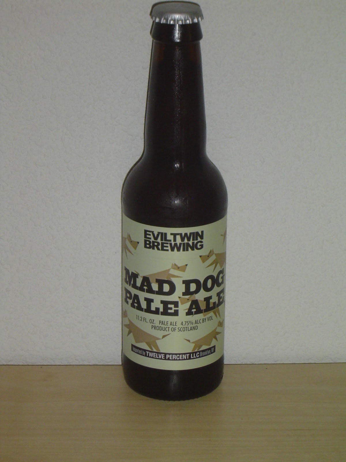 Coleccionando cervezas Mad Dog Pale Ale