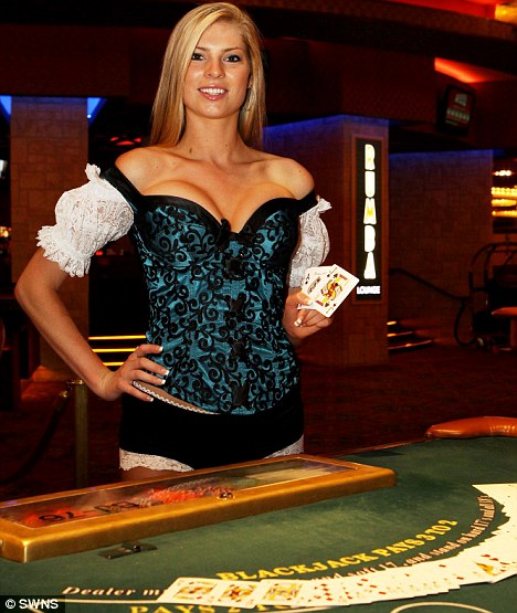 L port vs slot port Oar poker face