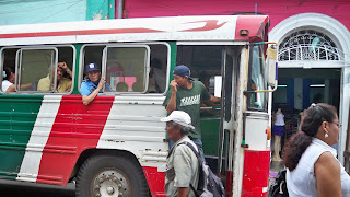 bus from Managua to Granada