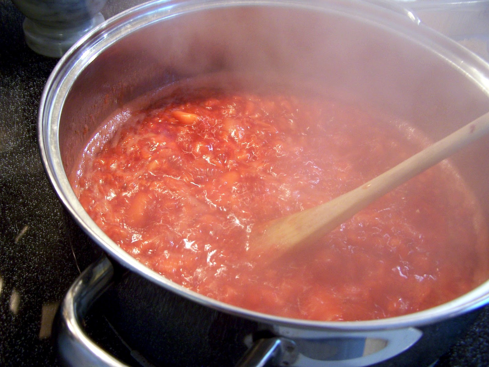 The Teeny Kitchen That Could Strawberry Jam!