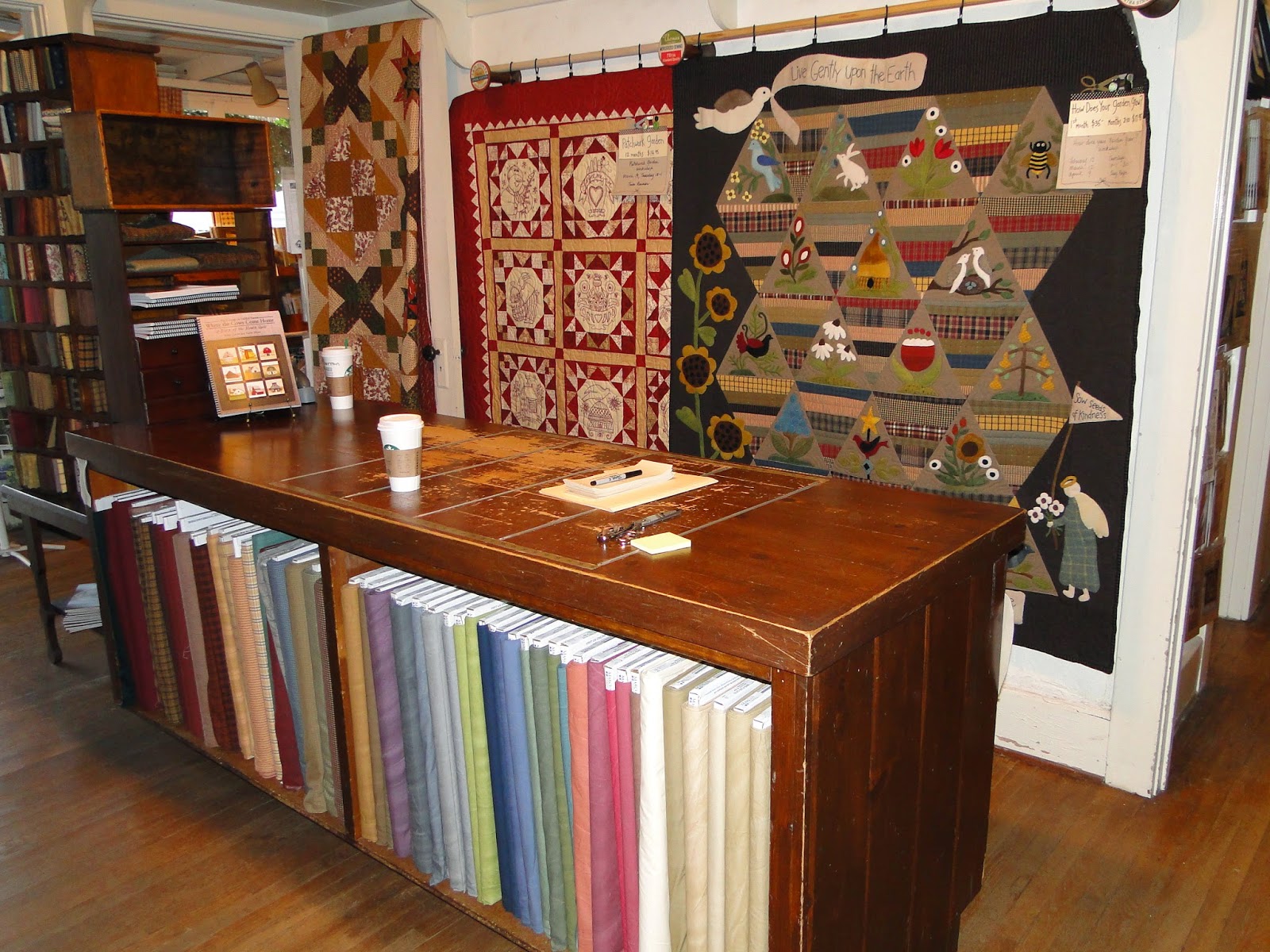 Heartspun Quilts Pam Buda My Visit To The Country Loft Quilt Shop