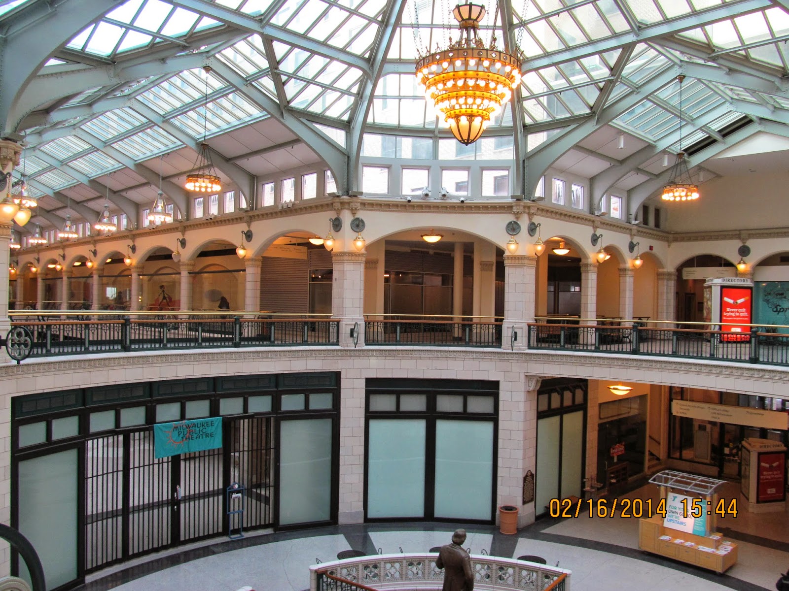 Trip to the Mall The Shops of Grand Avenue (Milwaukee, WI)