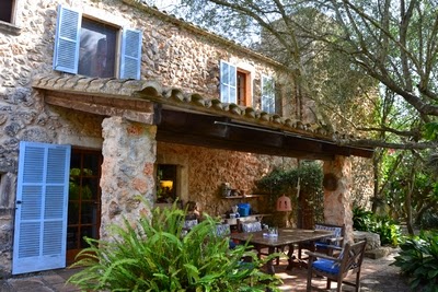Fincas Mit Herz Absoluter Notverkauf Wunderschone Naturstein Pool Finca Mallorca