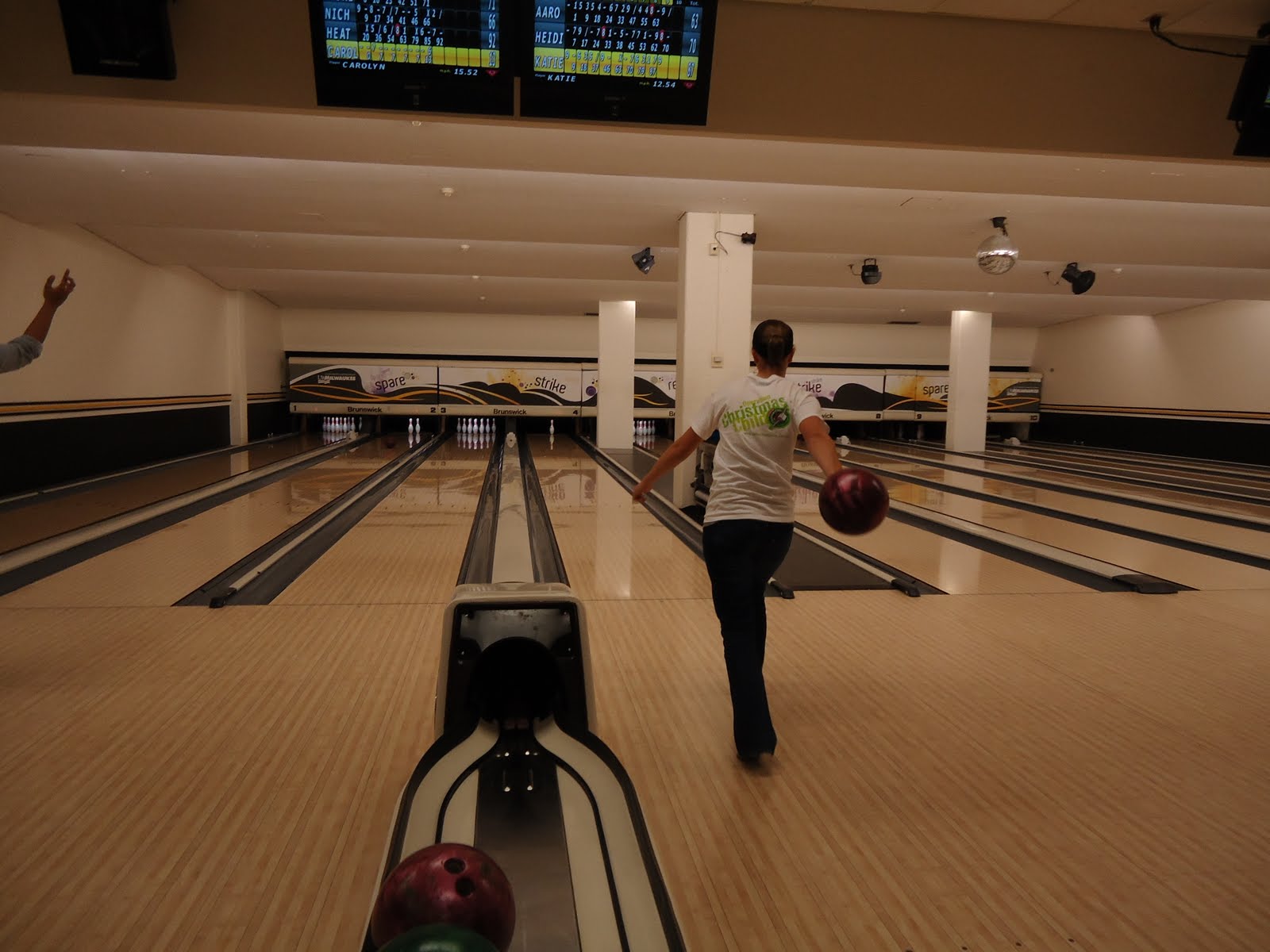 UWMilwaukee Living Learning Communities BOWLING!