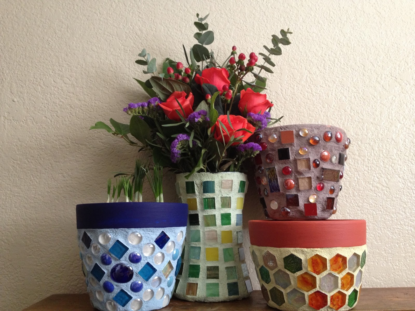 DIY Horticultural Projects and Crafts Mosaic Flower Pots and Vases