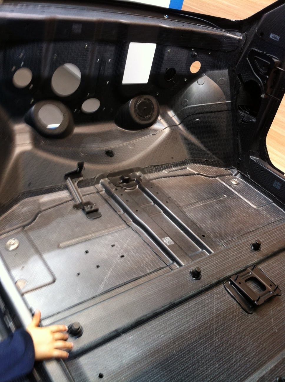 My ELife Now ! BMW i3 Carbon Fiber Chassis